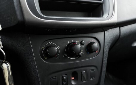 Renault Sandero II рестайлинг, 2014 год, 594 000 рублей, 11 фотография