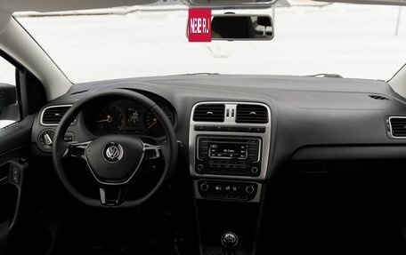 Volkswagen Polo VI (EU Market), 2017 год, 964 000 рублей, 7 фотография