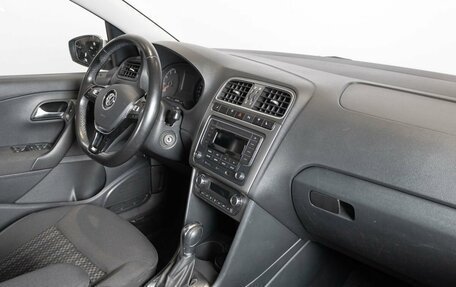 Volkswagen Polo VI (EU Market), 2019 год, 1 171 954 рублей, 7 фотография