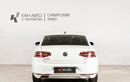 Volkswagen Passat B8 рестайлинг, 2017 год, 1 740 000 рублей, 4 фотография
