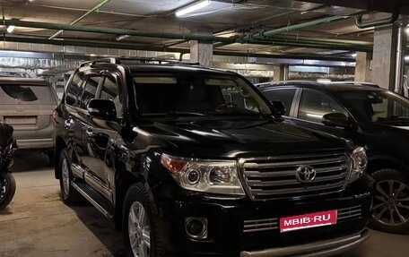 Toyota Land Cruiser 200, 2012 год, 3 490 000 рублей, 1 фотография