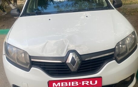 Renault Logan II, 2017 год, 440 000 рублей, 1 фотография