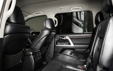 Toyota Land Cruiser 200, 2012 год, 3 638 898 рублей, 17 фотография