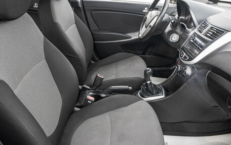 Hyundai Solaris II рестайлинг, 2014 год, 699 000 рублей, 21 фотография