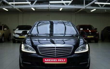 Mercedes-Benz S-Класс, 2011 год, 1 880 000 рублей, 2 фотография