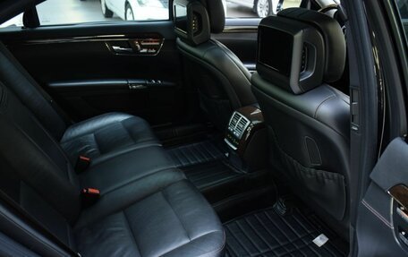 Mercedes-Benz S-Класс, 2011 год, 1 880 000 рублей, 21 фотография