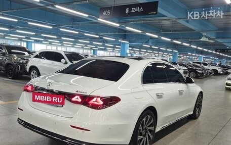 Mercedes-Benz E-Класс, 2024 год, 6 547 300 рублей, 2 фотография