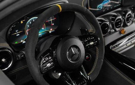 Mercedes-Benz AMG GT I рестайлинг, 2019 год, 35 000 000 рублей, 20 фотография