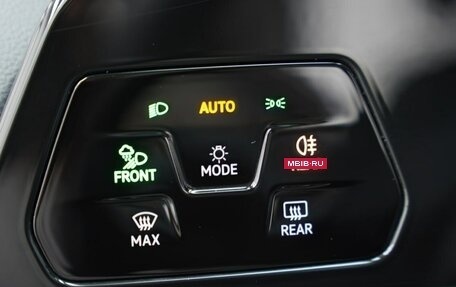 Volkswagen Golf VIII, 2022 год, 2 100 000 рублей, 9 фотография