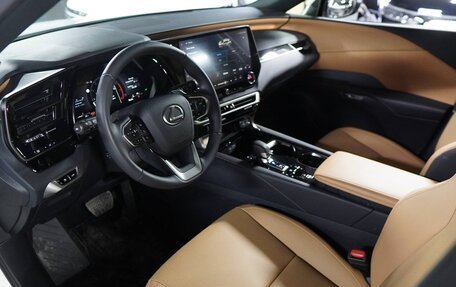 Lexus RX IV рестайлинг, 2025 год, 7 450 000 рублей, 16 фотография