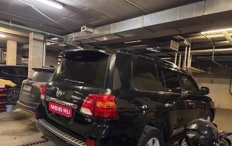 Toyota Land Cruiser 200, 2012 год, 3 490 000 рублей, 4 фотография
