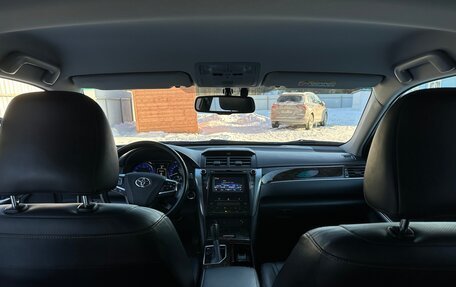 Toyota Camry, 2017 год, 2 370 000 рублей, 9 фотография