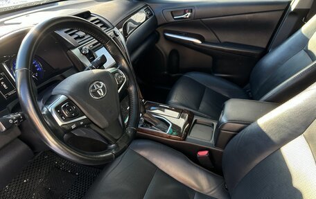 Toyota Camry, 2017 год, 2 370 000 рублей, 18 фотография