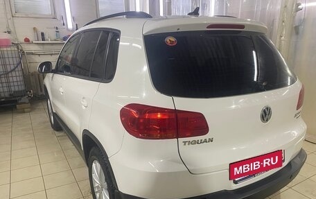 Volkswagen Tiguan I, 2011 год, 1 250 000 рублей, 3 фотография