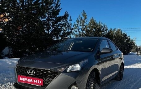 Hyundai Solaris II рестайлинг, 2020 год, 1 600 000 рублей, 2 фотография