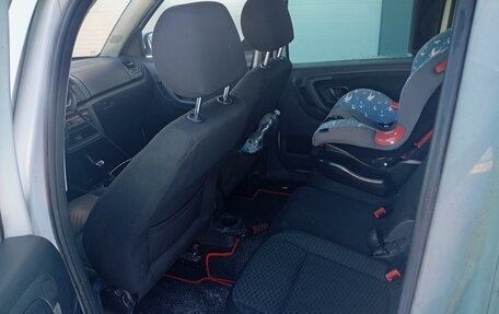 Skoda Roomster, 2014 год, 639 000 рублей, 4 фотография