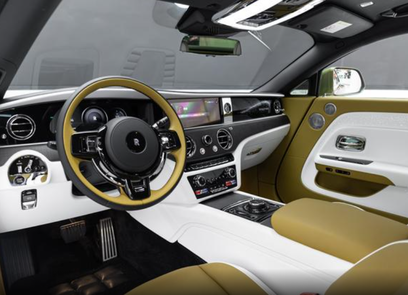 Rolls-Royce Cullinan, 2023 год, 73 545 000 рублей, 10 фотография