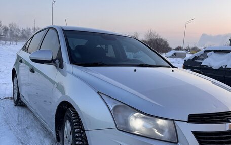 Chevrolet Cruze II, 2013 год, 520 000 рублей, 2 фотография
