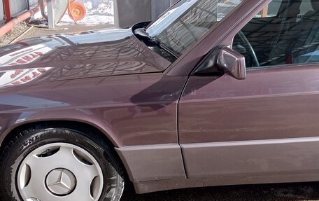 Mercedes-Benz 190 (W201), 1992 год, 650 000 рублей, 7 фотография