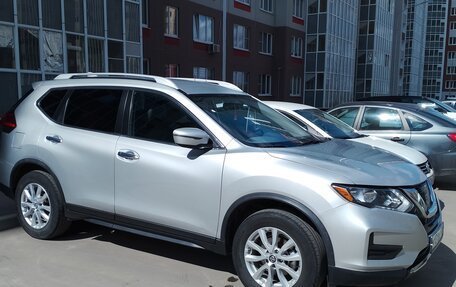 Nissan Rogue II, 2017 год, 1 600 000 рублей, 3 фотография