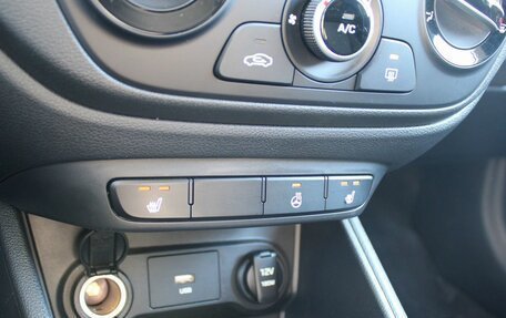 Hyundai Solaris II рестайлинг, 2021 год, 1 639 000 рублей, 19 фотография