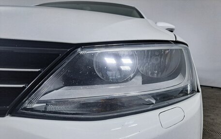 Volkswagen Jetta VI, 2012 год, 999 000 рублей, 17 фотография