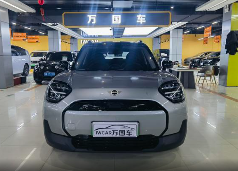 MINI John Cooper Works Paceman, 2024 год, 4 040 000 рублей, 3 фотография