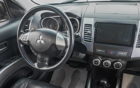 Mitsubishi Outlander III рестайлинг 3, 2007 год, 1 399 000 рублей, 17 фотография