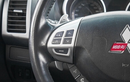 Mitsubishi Outlander III рестайлинг 3, 2007 год, 1 399 000 рублей, 16 фотография