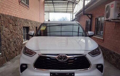 Toyota Highlander, 2025 год, 5 250 000 рублей, 1 фотография
