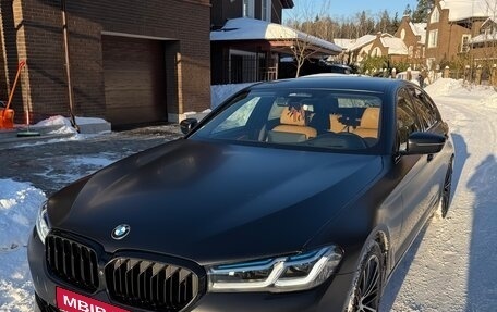 BMW 5 серия, 2020 год, 6 249 900 рублей, 1 фотография