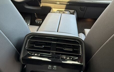 BMW 5 серия, 2024 год, 8 000 000 рублей, 7 фотография