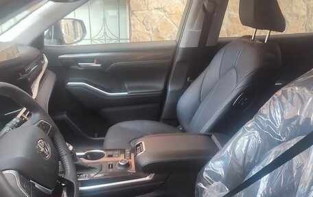 Toyota Highlander, 2025 год, 5 250 000 рублей, 5 фотография