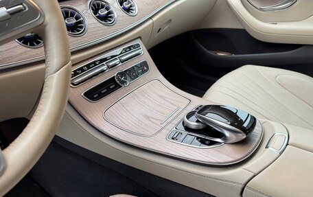 Mercedes-Benz CLS, 2018 год, 4 999 999 рублей, 28 фотография