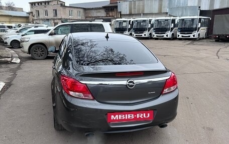 Opel Insignia II рестайлинг, 2011 год, 1 000 000 рублей, 2 фотография