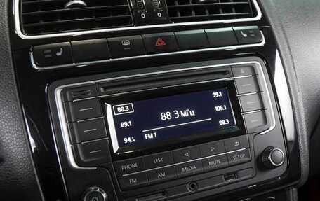 Volkswagen Polo VI (EU Market), 2017 год, 950 000 рублей, 15 фотография