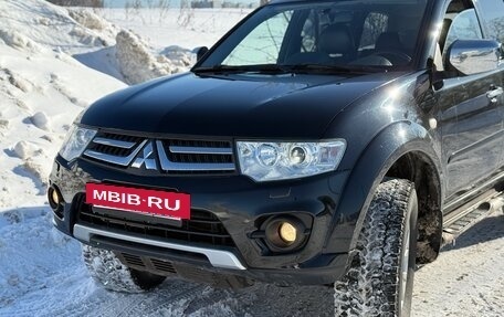 Mitsubishi Pajero Sport II рестайлинг, 2014 год, 1 900 000 рублей, 2 фотография