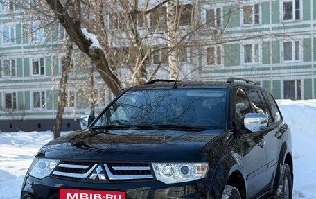 Mitsubishi Pajero Sport II рестайлинг, 2014 год, 1 900 000 рублей, 32 фотография