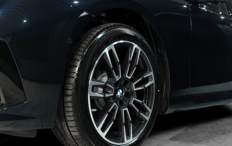 BMW 5 серия, 2025 год, 7 900 000 рублей, 8 фотография