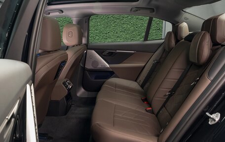 BMW 5 серия, 2025 год, 7 900 000 рублей, 18 фотография