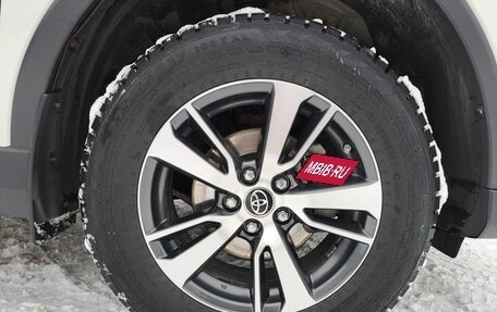 Toyota RAV4, 2017 год, 2 616 000 рублей, 18 фотография