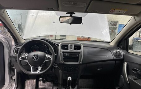 Renault Logan II, 2019 год, 635 000 рублей, 5 фотография