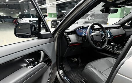 Land Rover Range Rover Sport, 2024 год, 26 490 000 рублей, 2 фотография