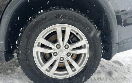 Mitsubishi Outlander III рестайлинг 3, 2016 год, 1 780 000 рублей, 12 фотография