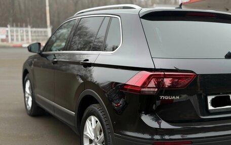 Volkswagen Tiguan II, 2018 год, 2 599 000 рублей, 4 фотография