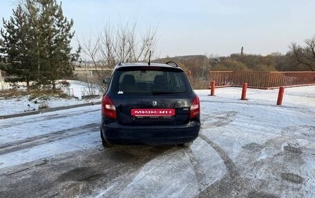 Skoda Fabia II, 2011 год, 800 000 рублей, 2 фотография