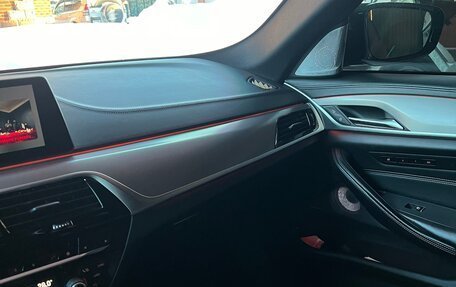 BMW 5 серия, 2019 год, 6 480 000 рублей, 34 фотография