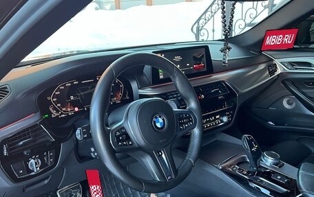 BMW 5 серия, 2019 год, 6 480 000 рублей, 32 фотография