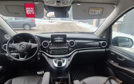 Mercedes-Benz V-Класс, 2018 год, 3 999 999 рублей, 6 фотография