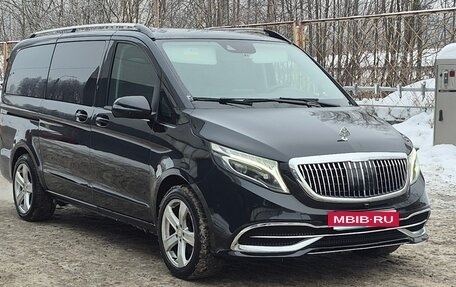 Mercedes-Benz V-Класс, 2018 год, 3 999 999 рублей, 2 фотография